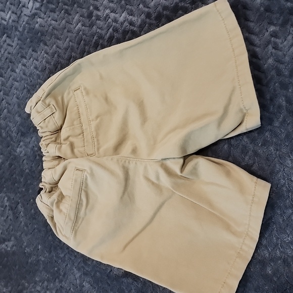 Childrens Place shorts - Picture 2 of 2